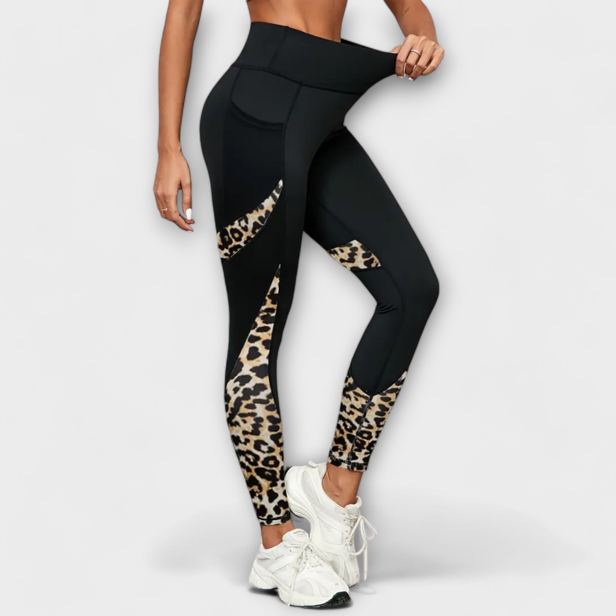 Pantaloni de antrenament cu talie înaltă și model leopard