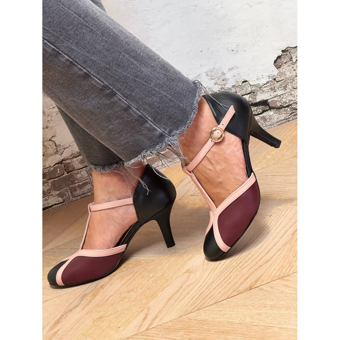 Aria - Pantofi retro cu toc T-bar