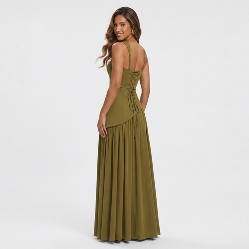 Aria - Rochie elegantă cu crăpătură