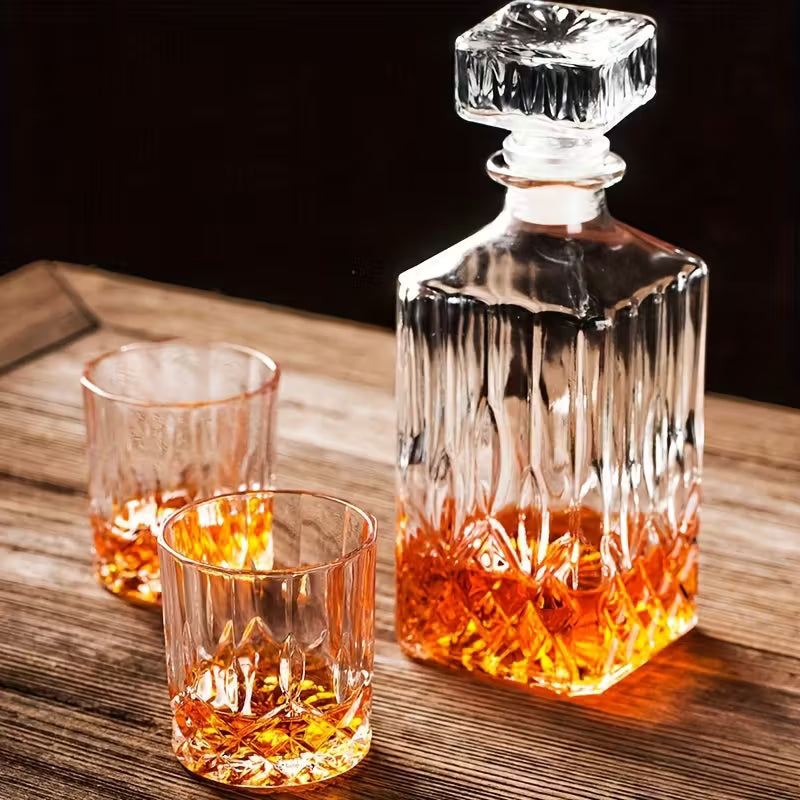 Set Sticlă și Pahare de Whisky