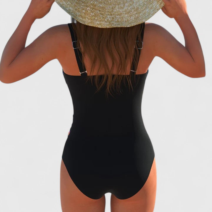 Tazlyne | Costum de baie sofisticat