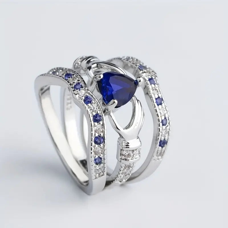Joanna – Inel din argint cu motiv de safir gravat