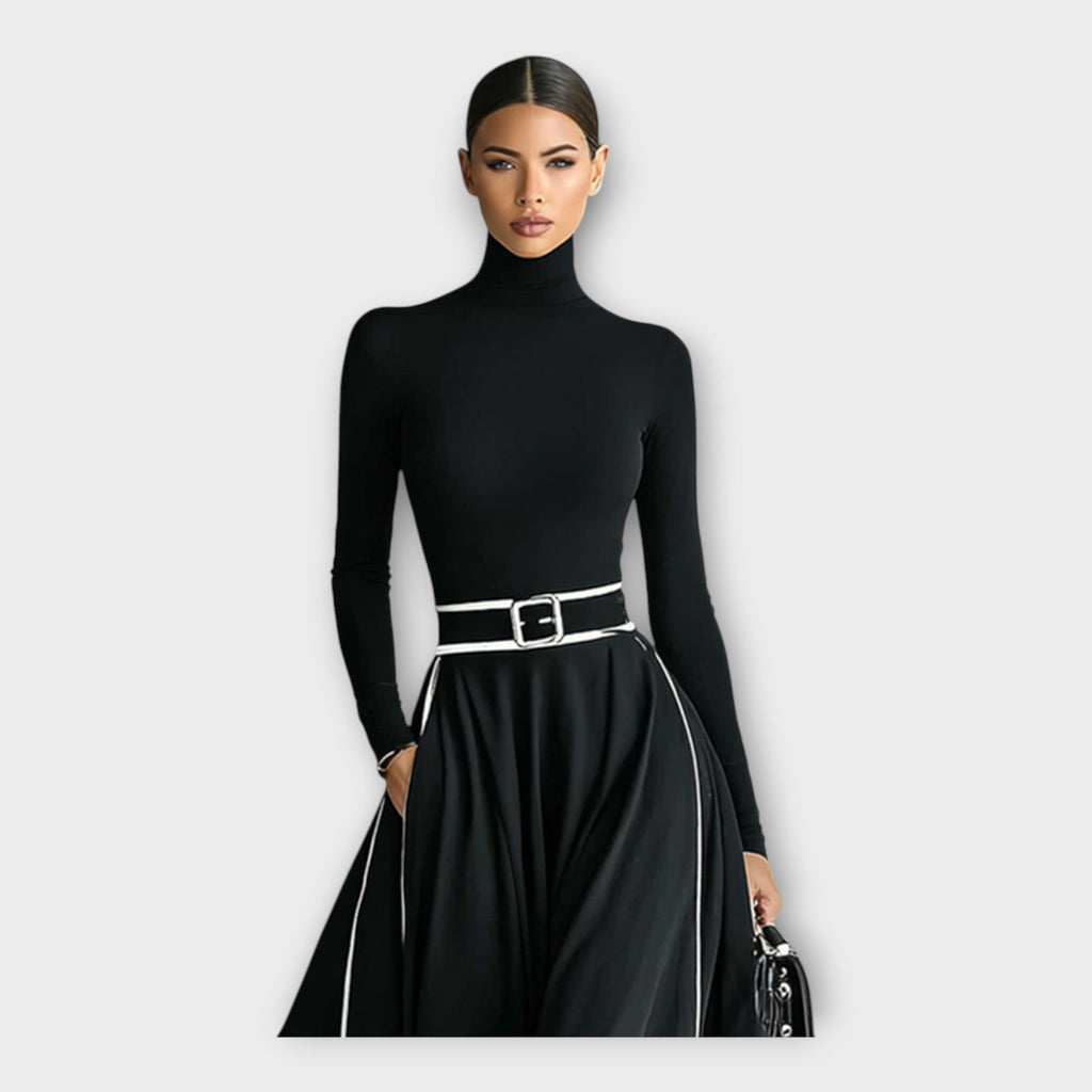 Rochie lungă cu finețe minimală