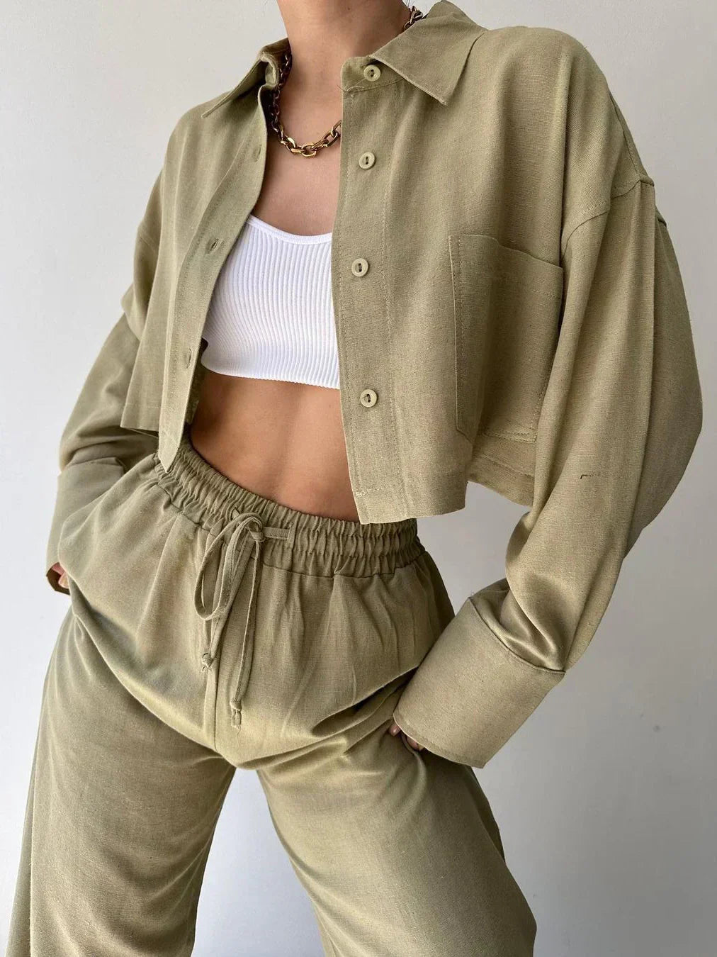 Set de pantaloni din două piese cu guler și șnur, casual