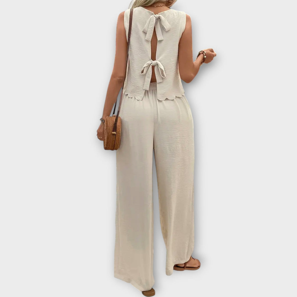 Valeria - Vestă cu petale și pantaloni lungi