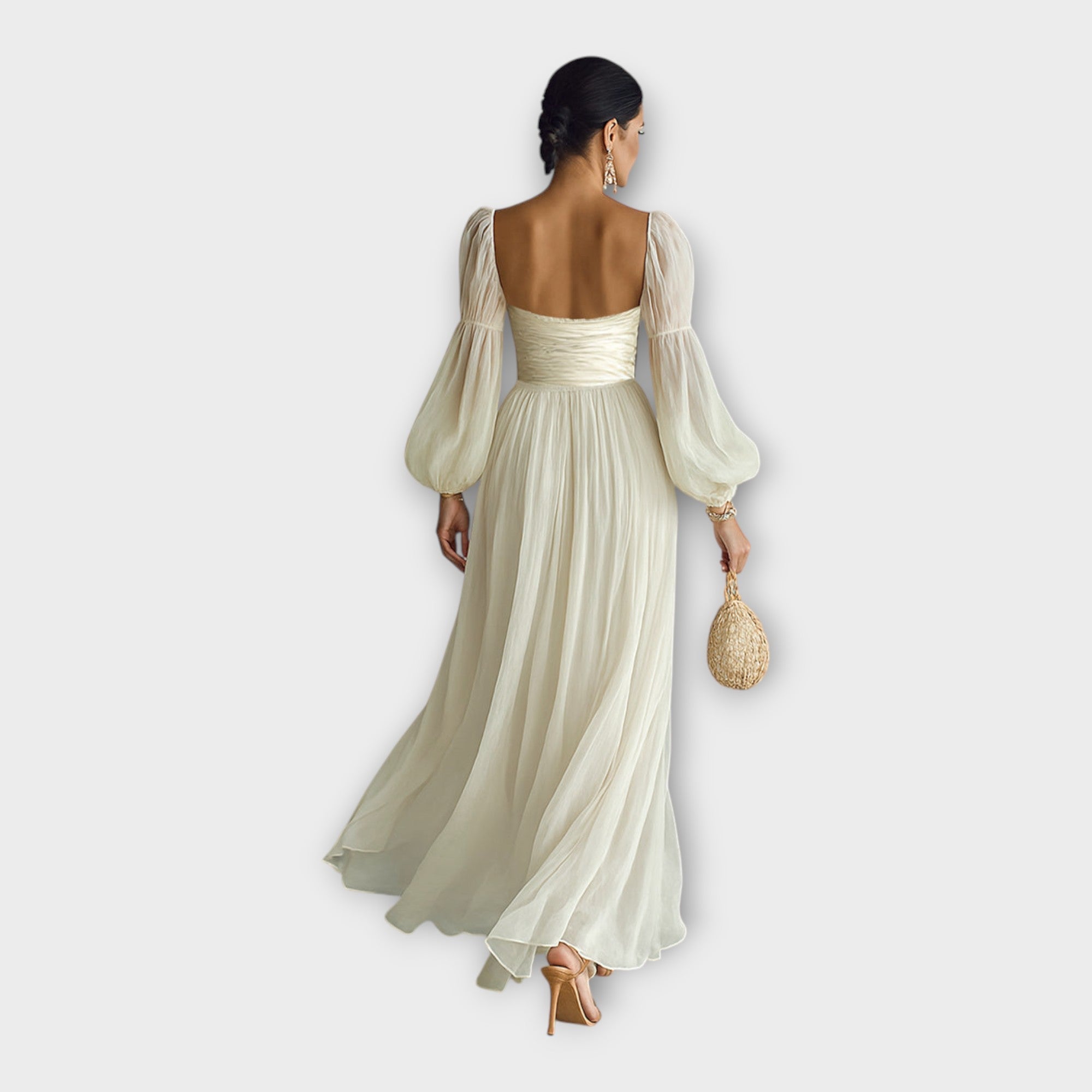 Rochie maxi vaporos cu linie romantică