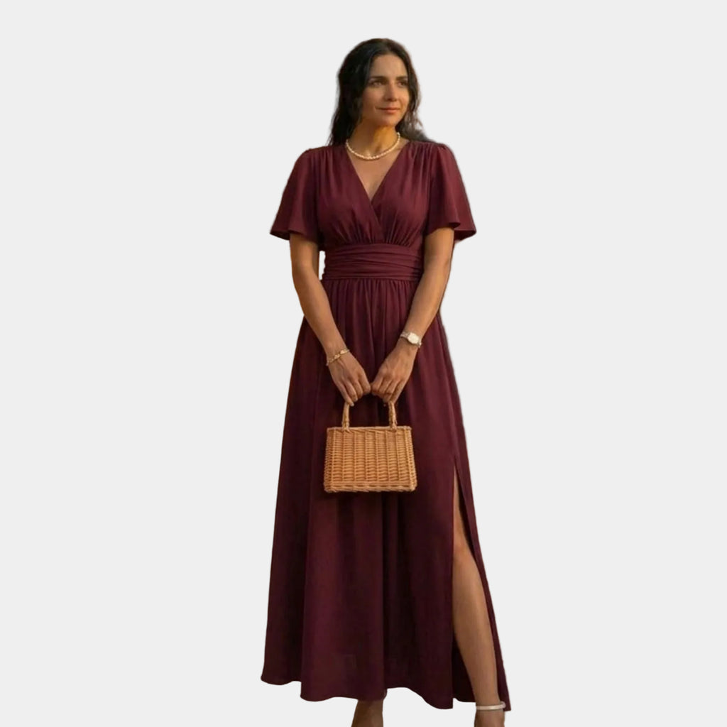 Eterna | Rochie Lungă Elegantă Neagră cu Decolteu în V, Mâneci Transparente și Fanta