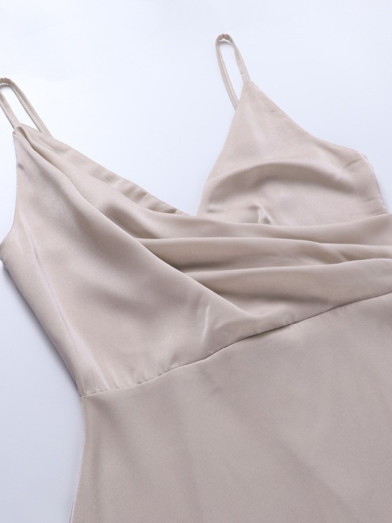Alma – Rochii care îți îmbracă esența cu eleganță și confort