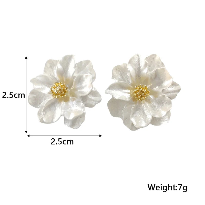 Cercei blommörhängen din acril alb