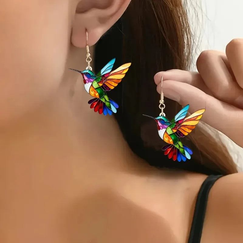 Cercei "Zbor Colorat" – Colibri Handmade în Stil Vitral