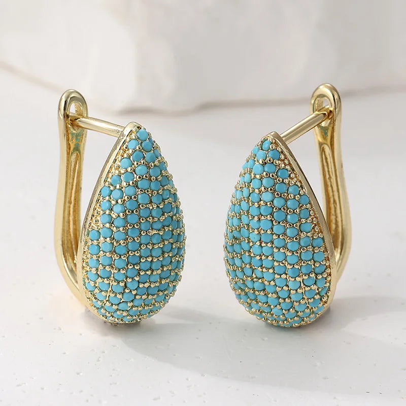 Cercei Droppformade Turkos Pavé