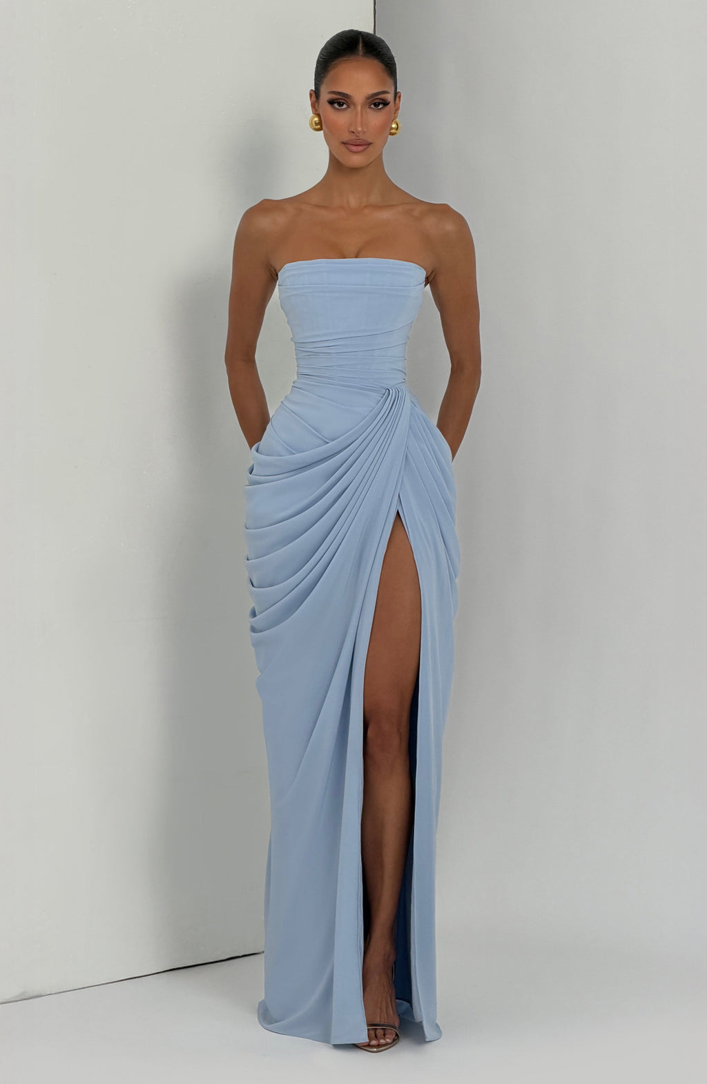 Mircea – Rochie Maxi de Gală cu Corset și Drapaj Rafinat