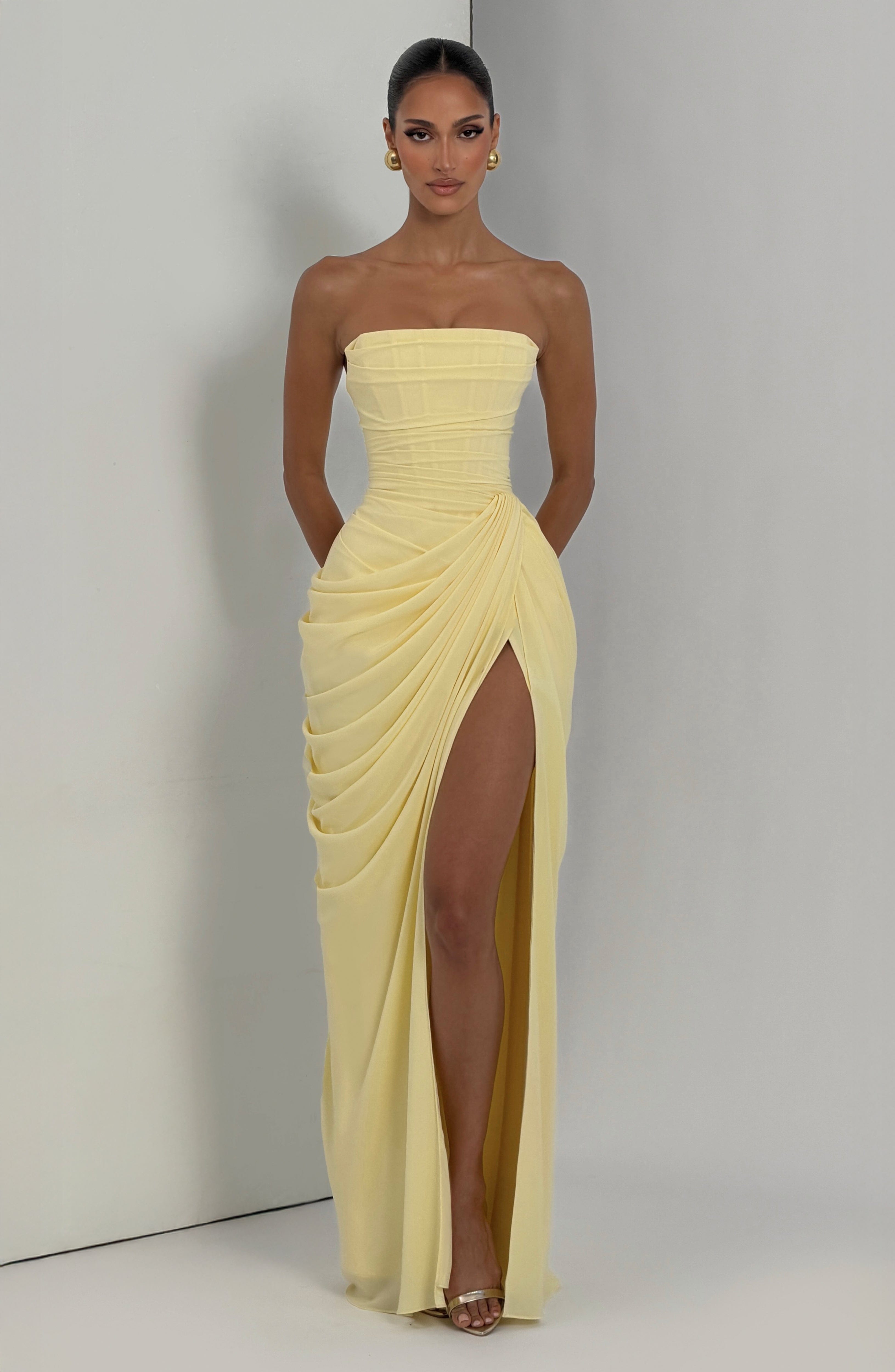 Mircea – Rochie Maxi de Gală cu Corset și Drapaj Rafinat