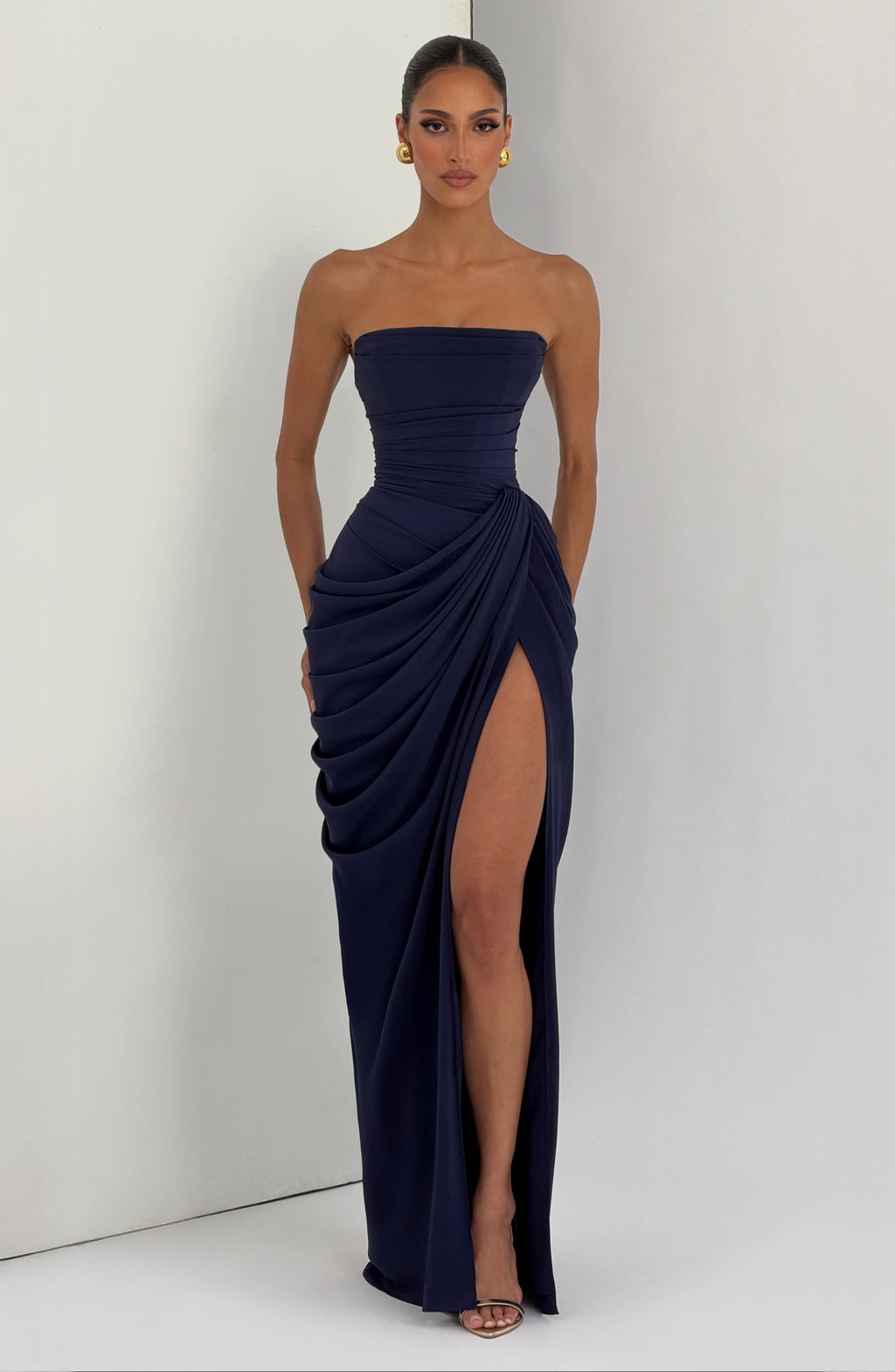 Mircea – Rochie Maxi de Gală cu Corset și Drapaj Rafinat