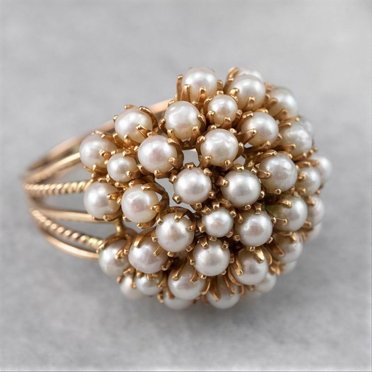 Inel din Aur cu Perle Incrustrate Elegant