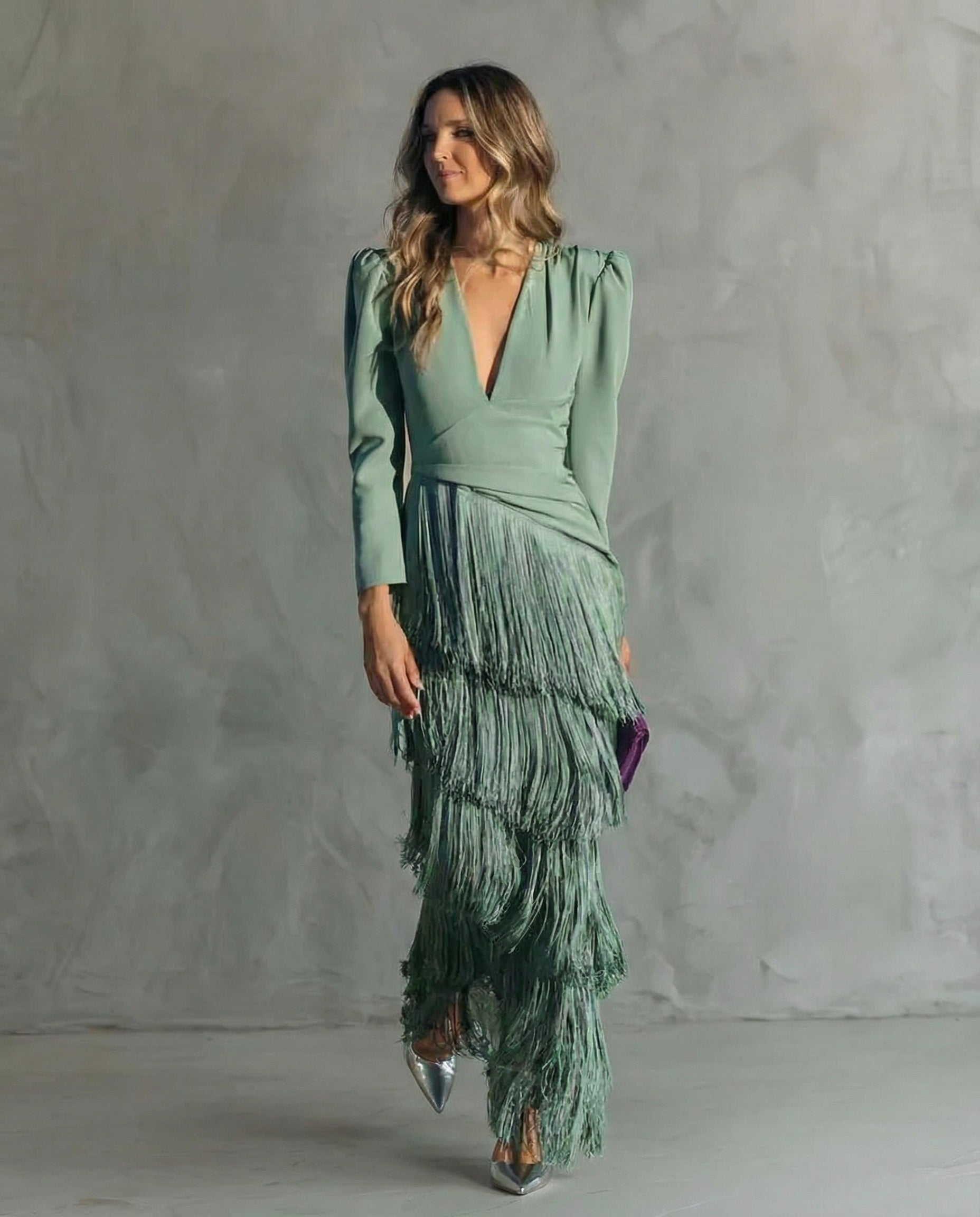 Clara · Rochie elegantă cu mâneci cu franjuri