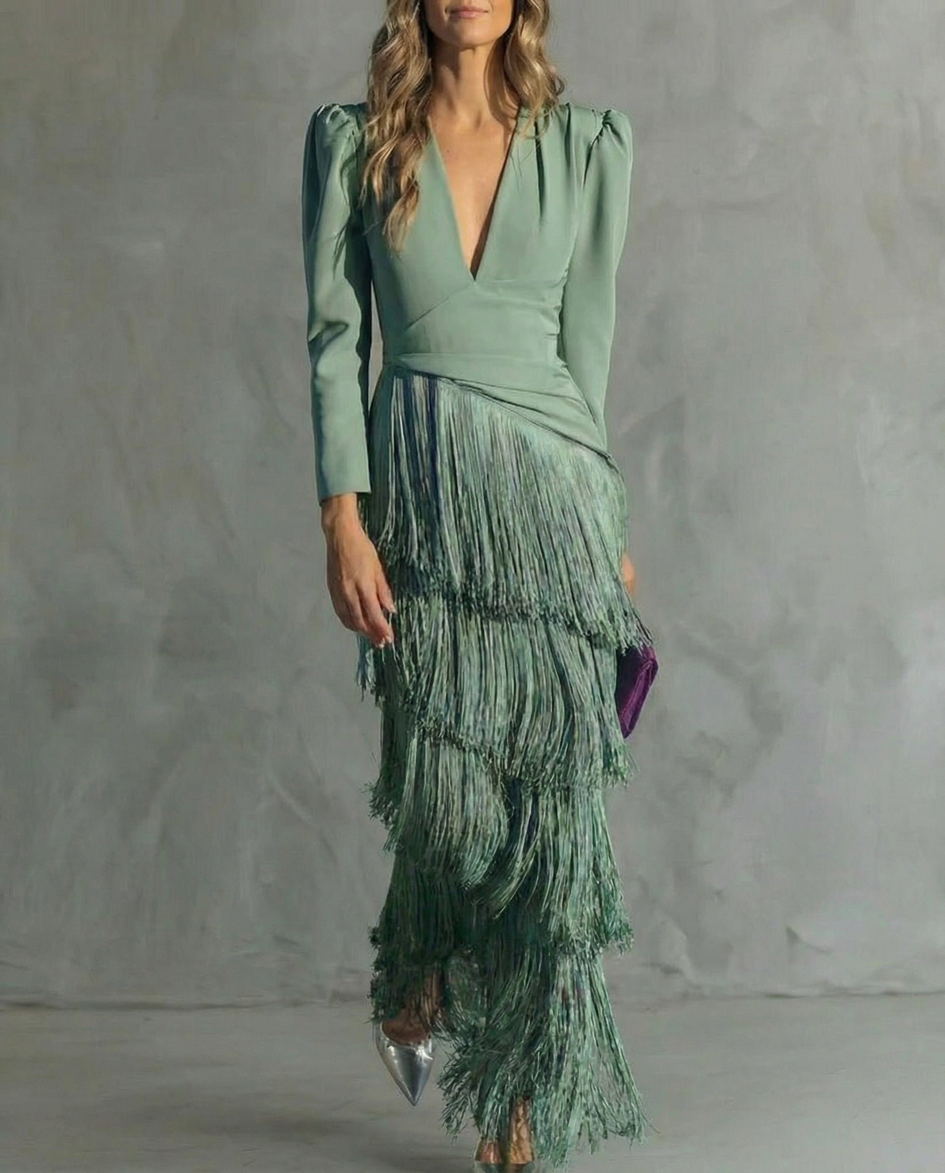 Clara · Rochie elegantă cu mâneci cu franjuri